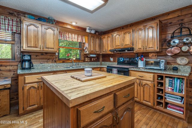 126 Remington Lane, Murphy, NC 28906