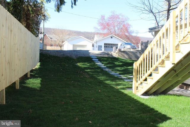 111 E MARKET ST, Williamstown, PA 17098