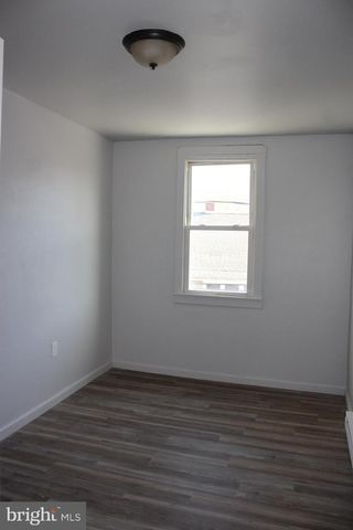 111 E MARKET ST, Williamstown, PA 17098