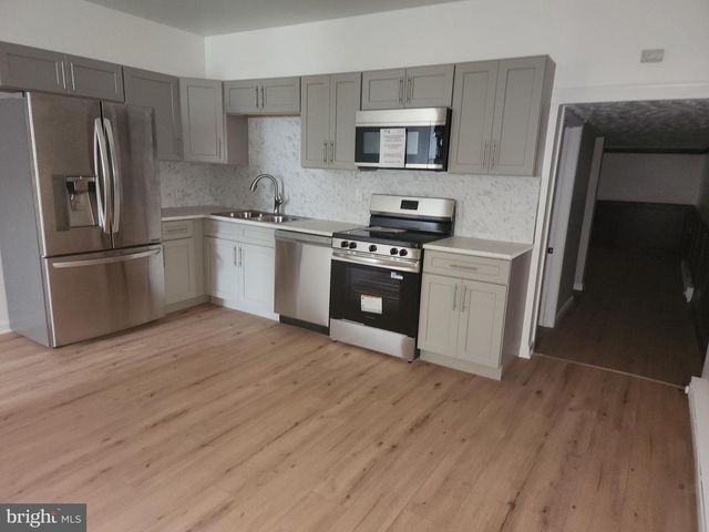 111 E MARKET ST, Williamstown, PA 17098