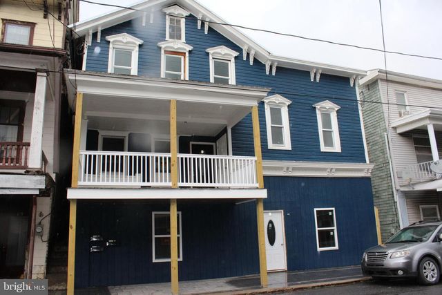 111 E MARKET ST, Williamstown, PA 17098