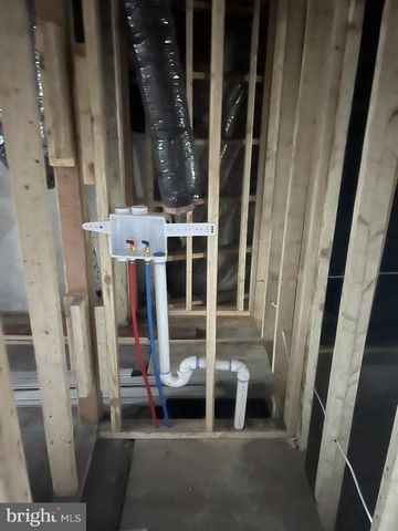 111 E MARKET ST, Williamstown, PA 17098