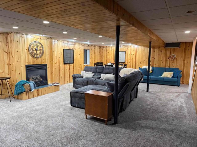 910 E Murphy Street, Bay City, MI 48706