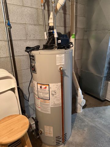 910 E Murphy Street, Bay City, MI 48706