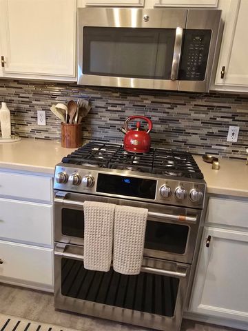 910 E Murphy Street, Bay City, MI 48706