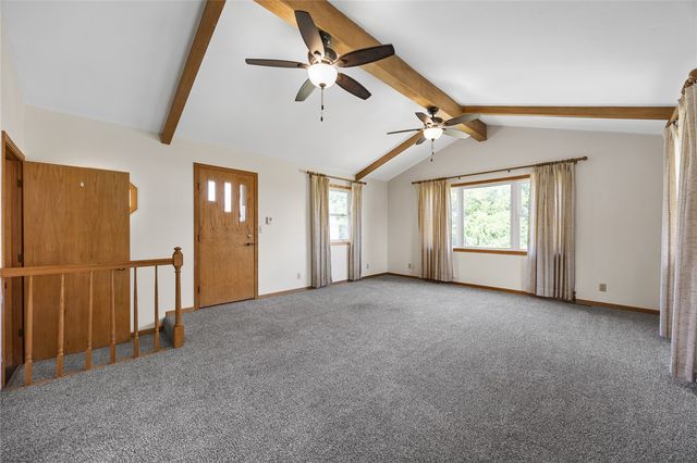 7800 Wieneke Circle, Cedar Rapids, IA 52404