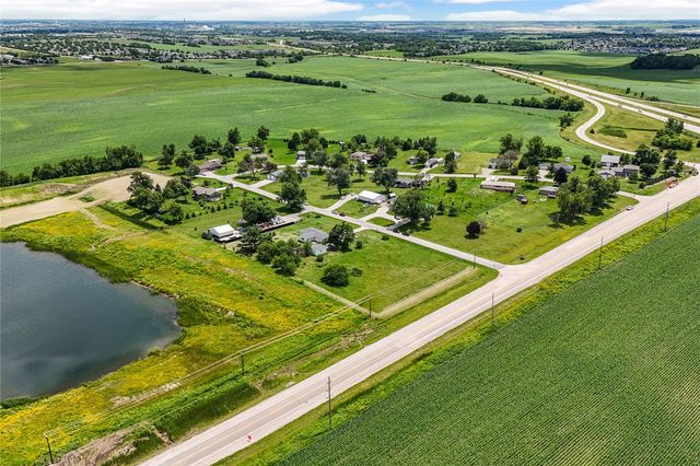7800 Wieneke Circle, Cedar Rapids, IA 52404