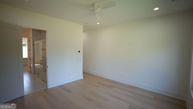 6214 Blackjack Rd, Flowery Branch, GA 30542