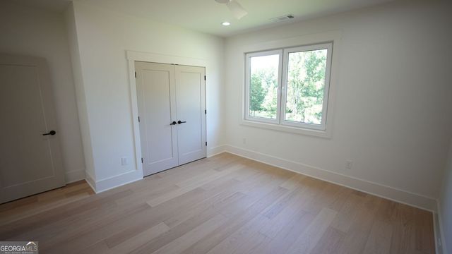 6214 Blackjack Rd, Flowery Branch, GA 30542