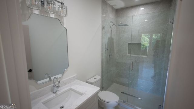 6214 Blackjack Rd, Flowery Branch, GA 30542