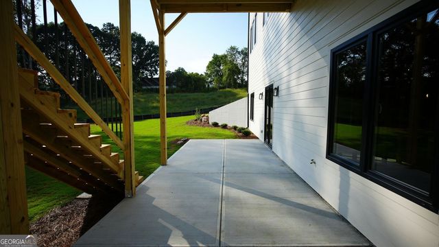 6214 Blackjack Rd, Flowery Branch, GA 30542