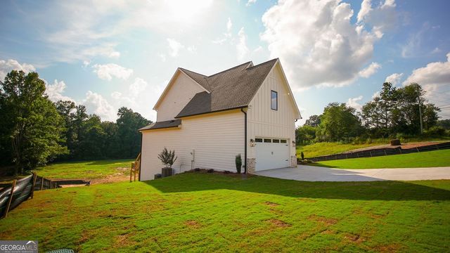 6214 Blackjack Rd, Flowery Branch, GA 30542
