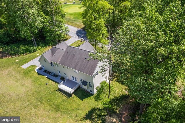 304 IRON VALLEY DR, Lebanon, PA 17042