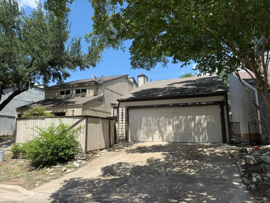 8901 Newport LN, Austin, TX 78754