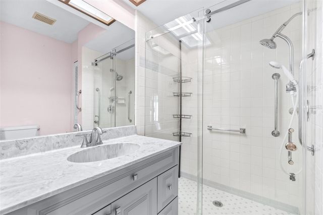 11525 FOREST RUN COURT, Port Richey, FL 34668