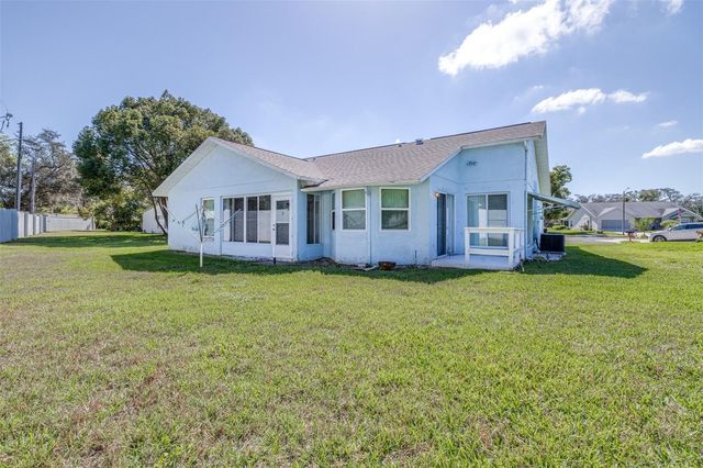 11525 FOREST RUN COURT, Port Richey, FL 34668