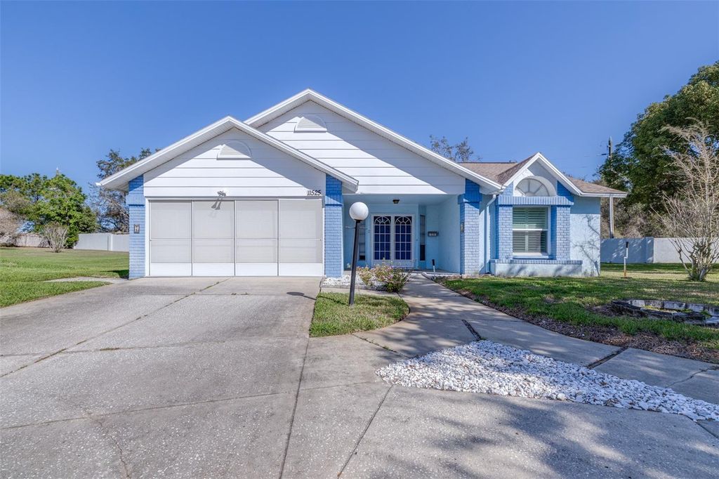 11525 FOREST RUN COURT, Port Richey, FL 34668