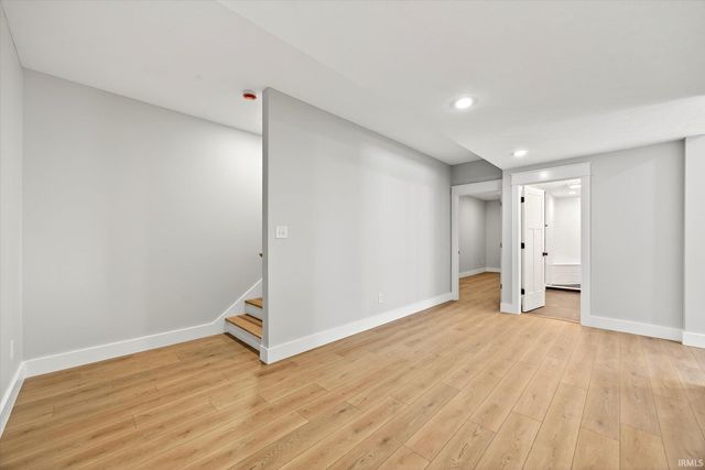 724 E Crestline Drive, Bloomington, IN 47401