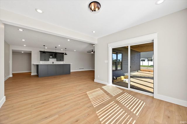 724 E Crestline Drive, Bloomington, IN 47401