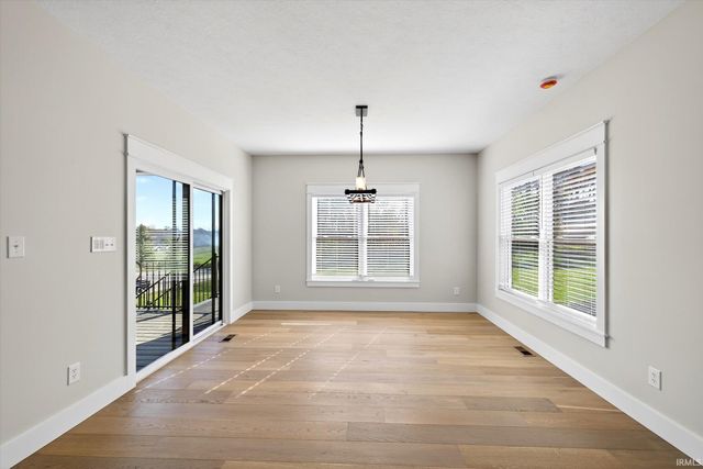 724 E Crestline Drive, Bloomington, IN 47401