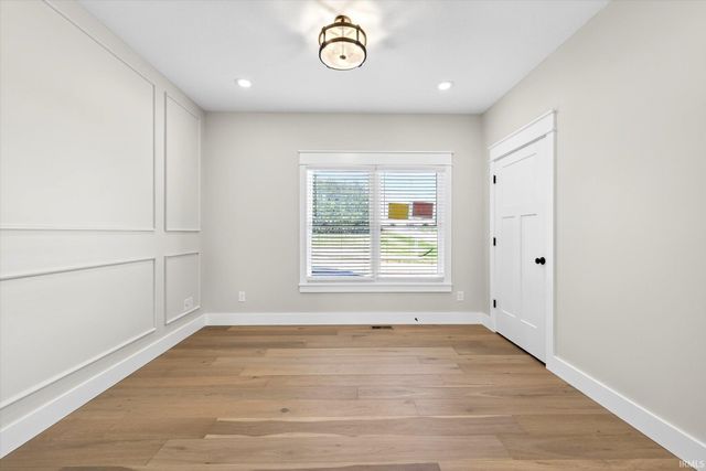 724 E Crestline Drive, Bloomington, IN 47401