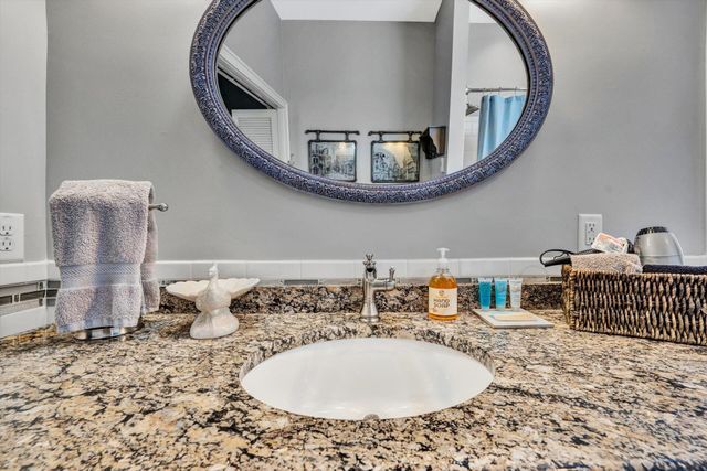 50 FLOYD AVE, Rocky Mount, VA 24151