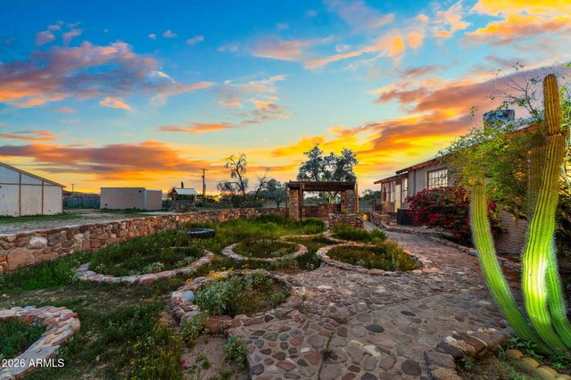 2225 E Foothill Street, Apache Junction, AZ 85119