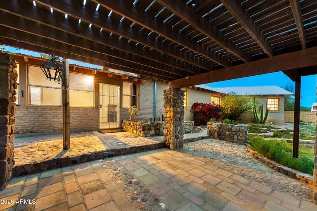 2225 E Foothill Street, Apache Junction, AZ 85119