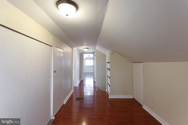 1213 FRIENDSHIP ST, Philadelphia, PA 19111