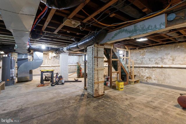 1213 FRIENDSHIP ST, Philadelphia, PA 19111