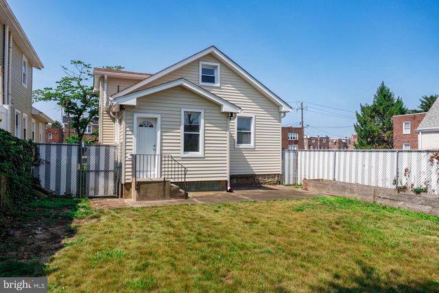 1213 FRIENDSHIP ST, Philadelphia, PA 19111