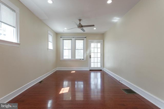 1213 FRIENDSHIP ST, Philadelphia, PA 19111