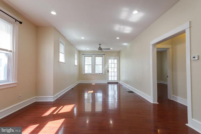 1213 FRIENDSHIP ST, Philadelphia, PA 19111