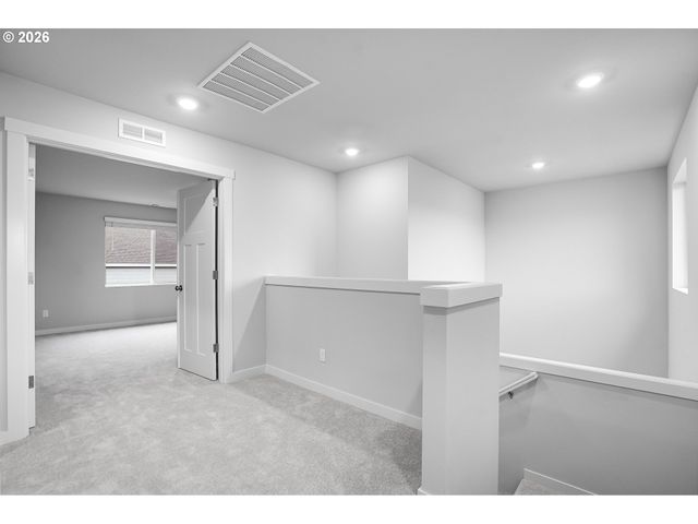 33374 Sw Rokin Way, Scappoose, OR 97056