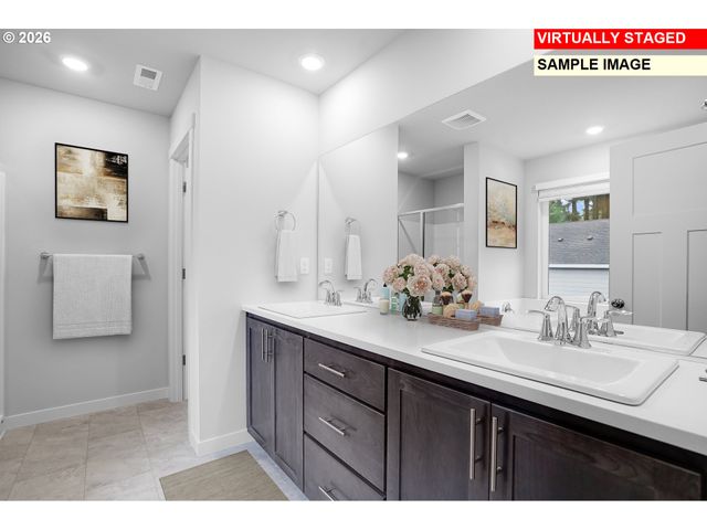 33374 Sw Rokin Way, Scappoose, OR 97056