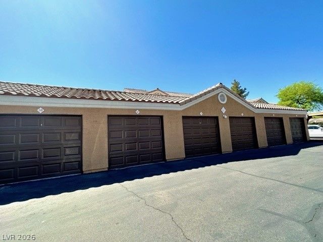 8101 FLAMINGO Road 1100, Las Vegas, NV 89147