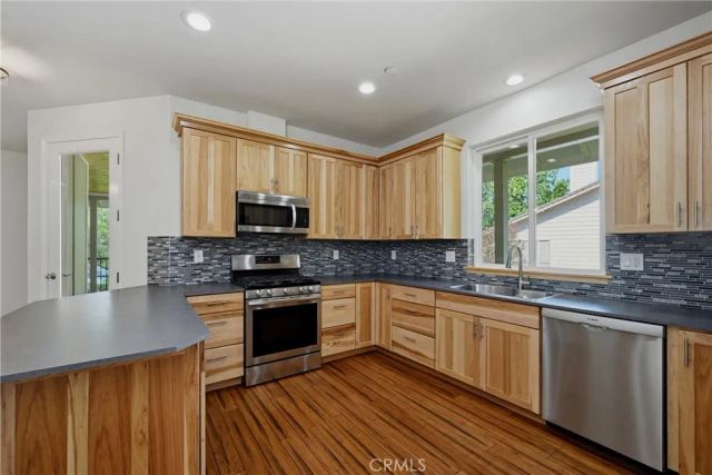 18591 N Shore Drive, Hidden Valley Lake, CA 95467