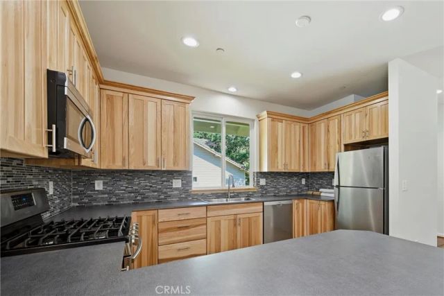 18591 N Shore Drive, Hidden Valley Lake, CA 95467
