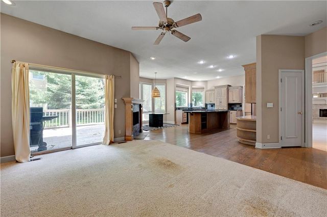 4344 W 132nd Terrace, Leawood, KS 66209