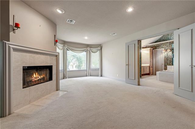 4344 W 132nd Terrace, Leawood, KS 66209