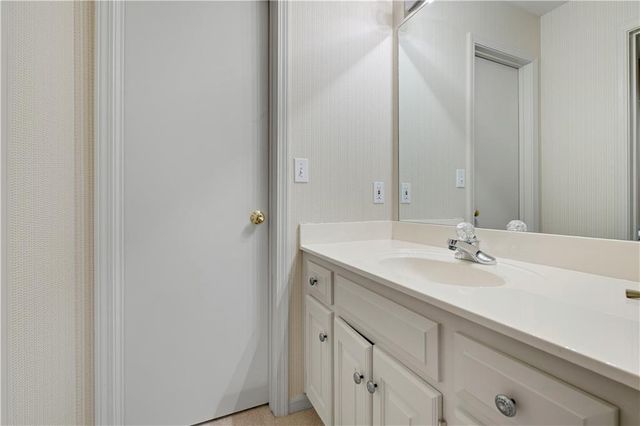 4344 W 132nd Terrace, Leawood, KS 66209