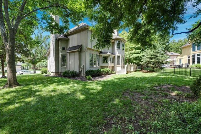 4344 W 132nd Terrace, Leawood, KS 66209