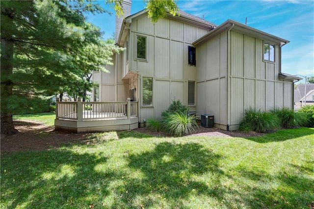 4344 W 132nd Terrace, Leawood, KS 66209