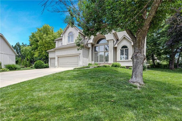 4344 W 132nd Terrace, Leawood, KS 66209