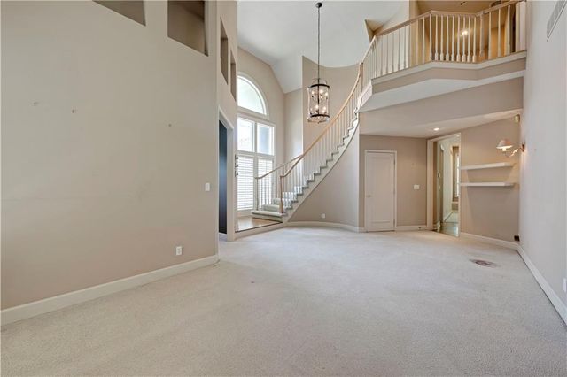 4344 W 132nd Terrace, Leawood, KS 66209