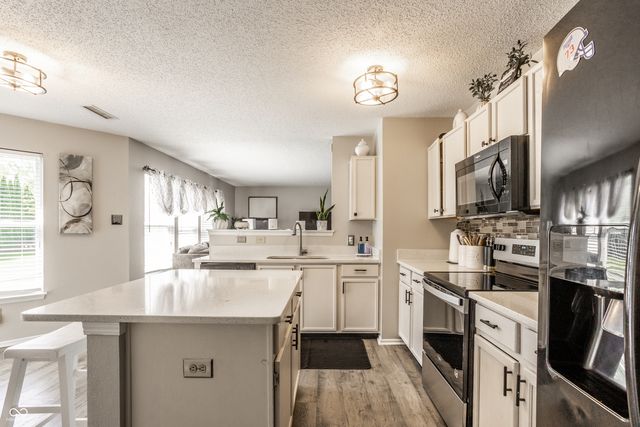 12957 E 131st Street, Fishers, IN 46037
