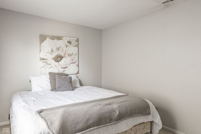 12957 E 131st Street, Fishers, IN 46037