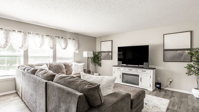 12957 E 131st Street, Fishers, IN 46037