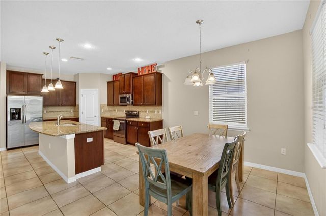 2819 HOLLY BLUFF COURT, Plant City, FL 33566