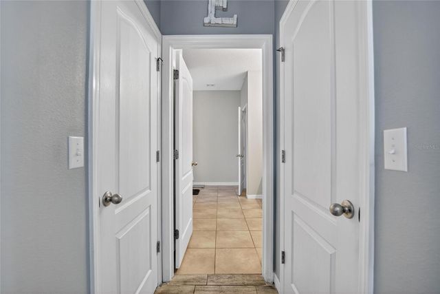 2819 HOLLY BLUFF COURT, Plant City, FL 33566